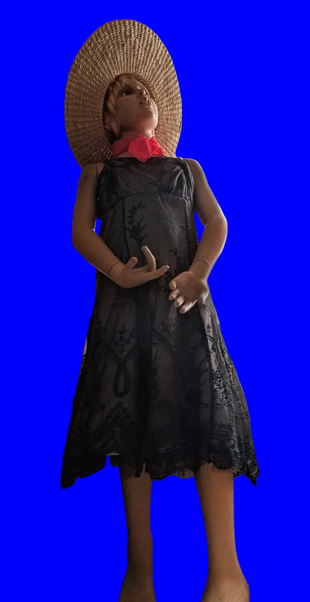 Enfant mannequin avec robe et chapeau – Ancien, pièce de collection
