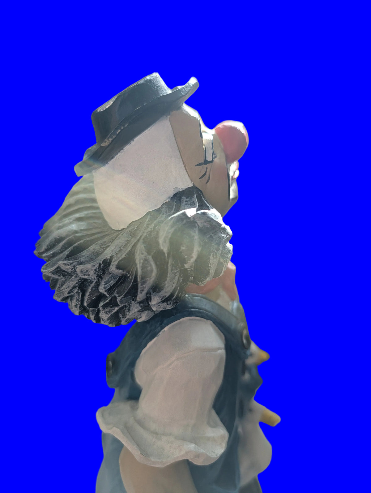 Bauer mit Gans und Eimer – Mehrfarbige Porzellan Figur, Vintage Sammlerstück