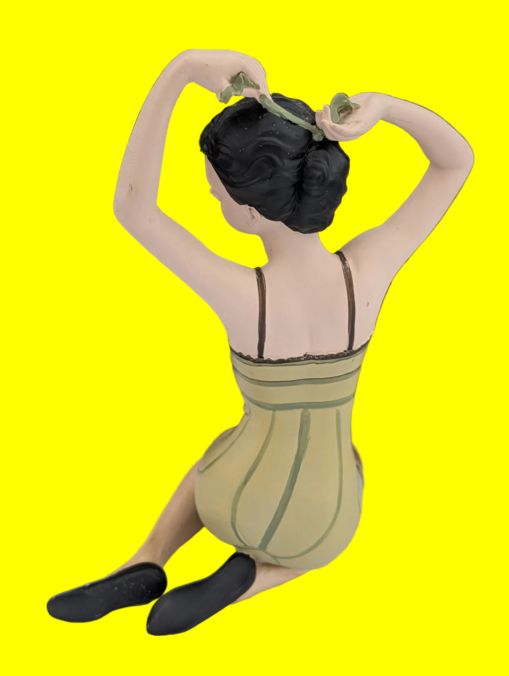 Badenixe im Badekleid – Sommerliche Figur, Sammlerstück