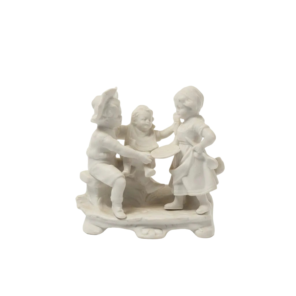 Antike Bisquit Porzellan Figurengruppe – 3 Spielende Kinder – 11 cm – 19./20. Jh.