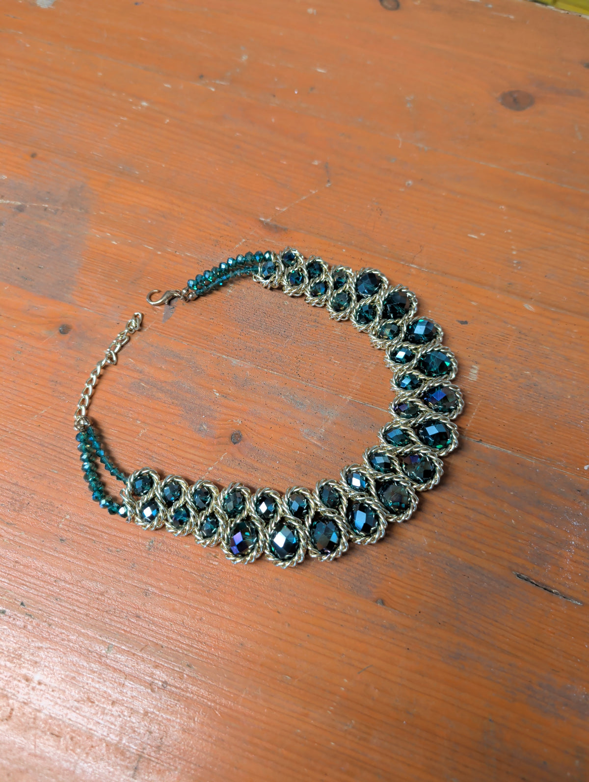 Glamouröse Boho Latzkette – Tiefblaue Kristallperlen – Vintage Schmuck