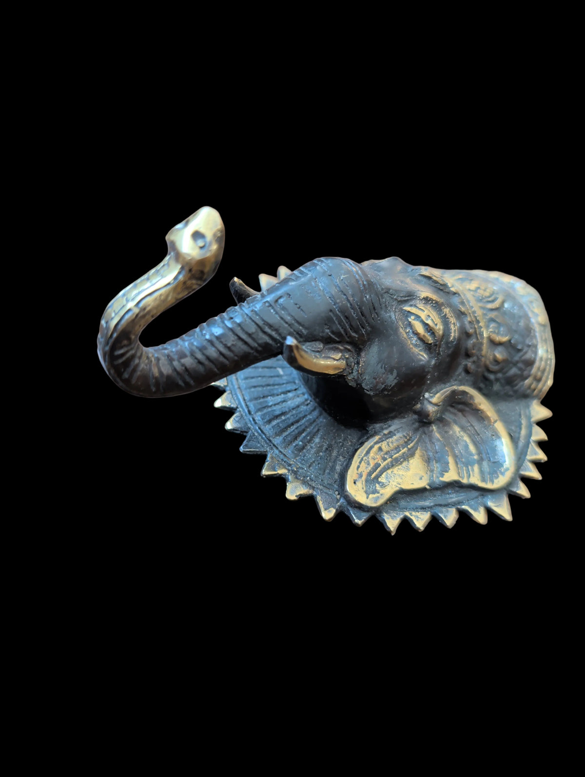Kleiderhaken Elefant – Dekorativer Bronzehaken, Höhe 14 cm