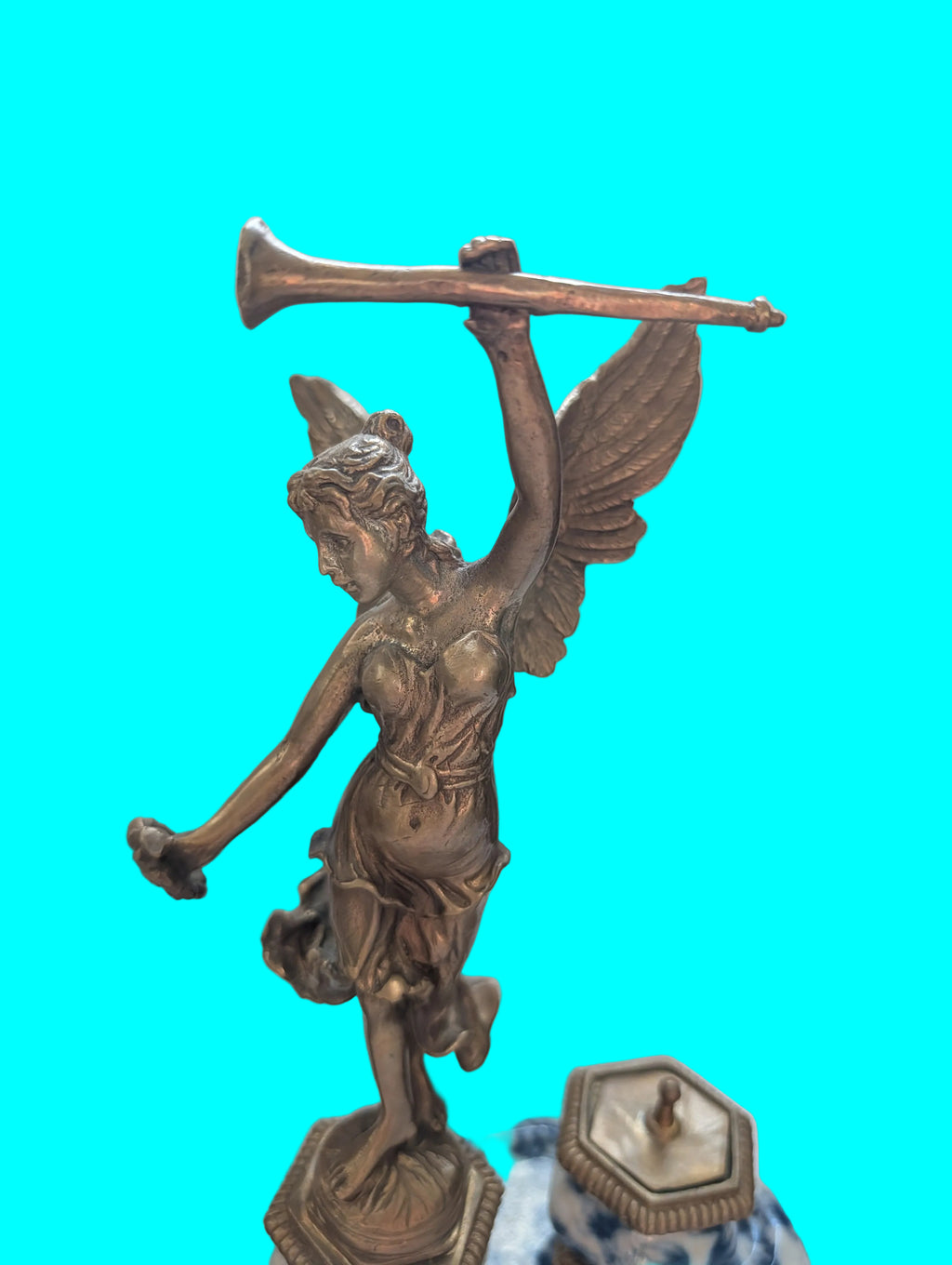 Porzellan Bronze Tintenfass Tischfigur – Dekoratives Schreibtisch-Accessoire
