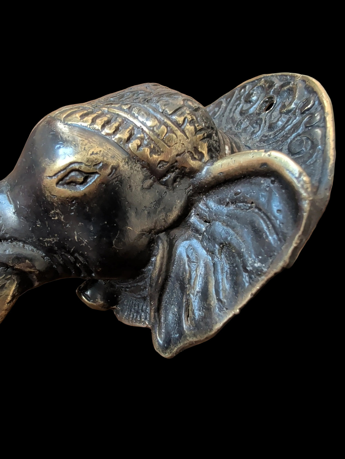 Patère Tête d'Éléphant – Crochet décoratif en bronze, hauteur 12 cm