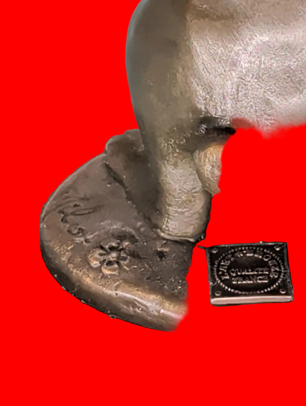 Figurine en bronze Lièvre – Pièce de collection avec une fine patine