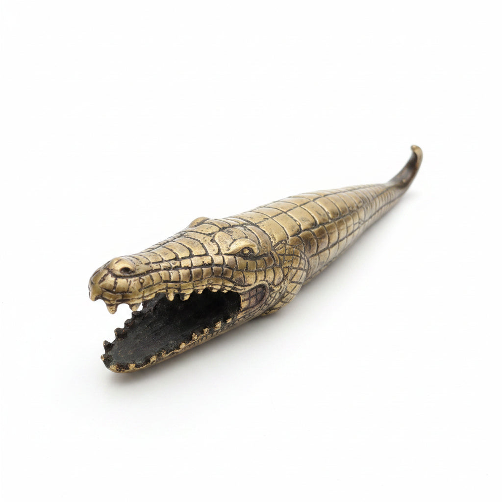 Kleiderhaken Krokodil – Dekorativer Bronzehaken, Länge 19 cm