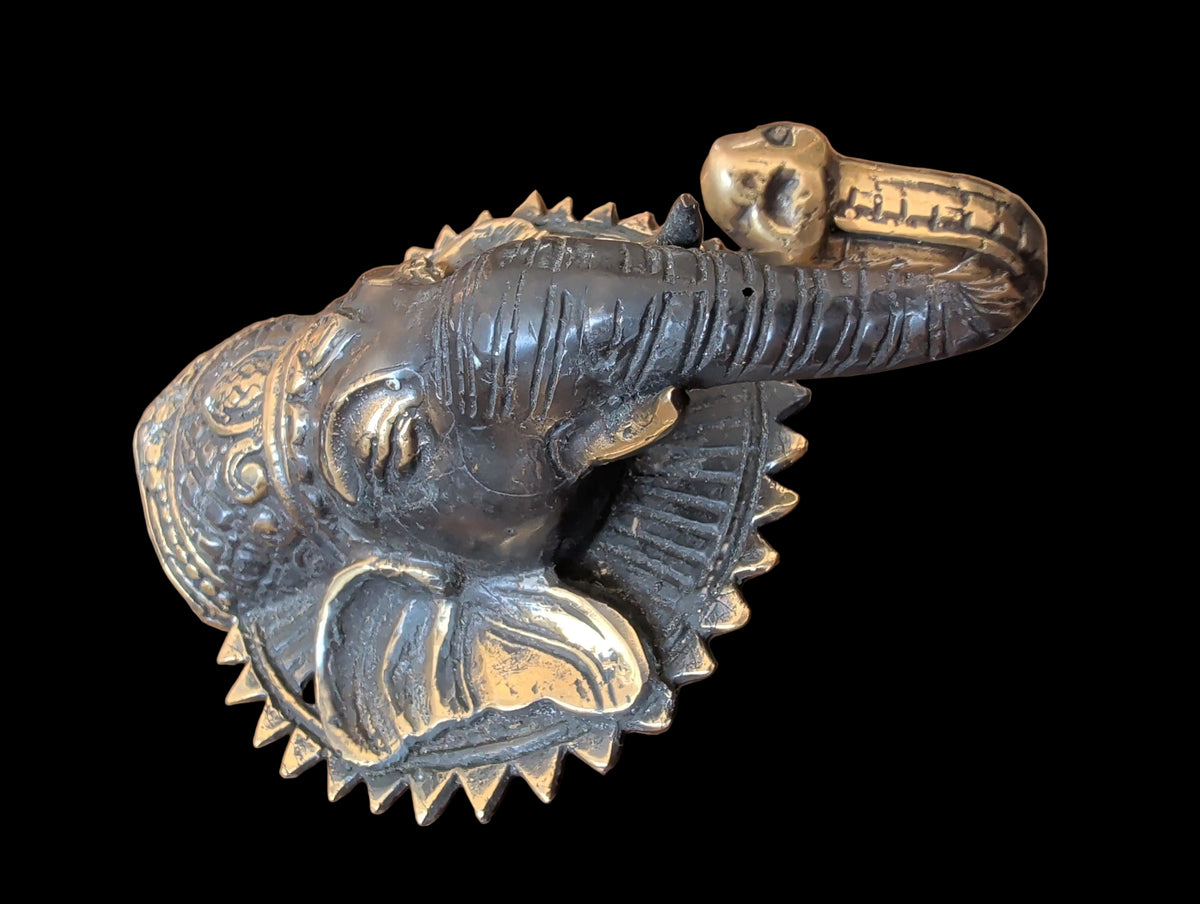 Kleiderhaken Elefant – Dekorativer Bronzehaken, Höhe 14 cm